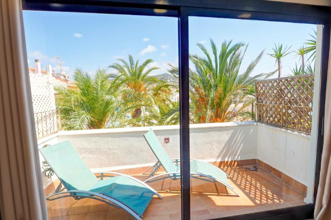 Port Alegre Attic By Hello Homes Sitges Extérieur photo